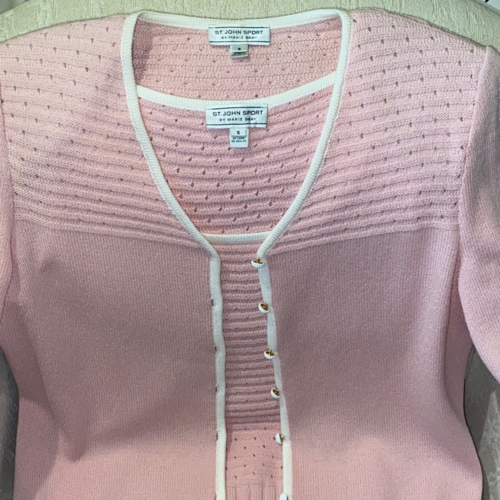 St. John by Marie Gray 2 piece sweater set